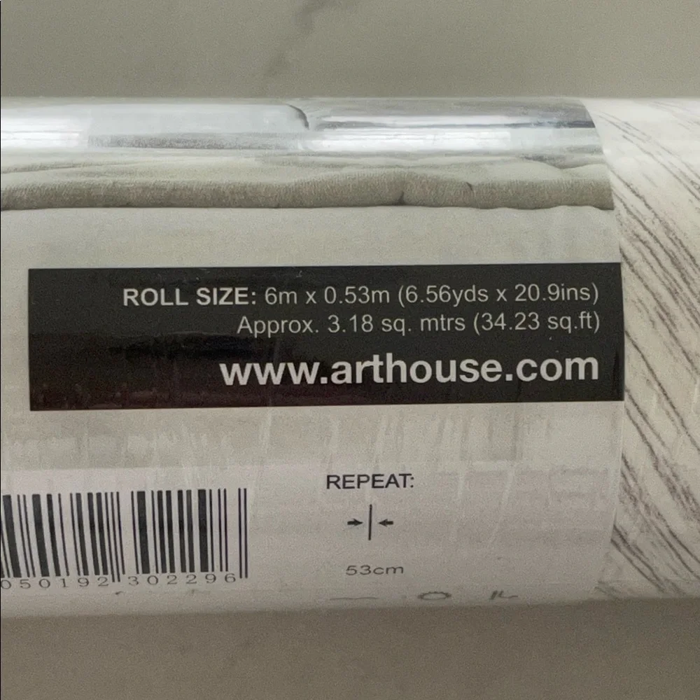 Belah Wood Neutral Peel and Stick Wallpaper 19’x20.8”